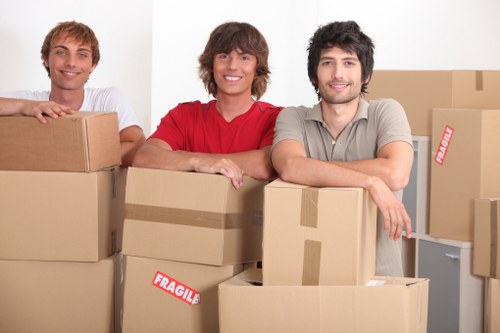 Local removals team planning a move near Frognal and Hampstead