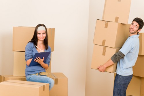 Practical truck hire support for local moving jobs in Frognal